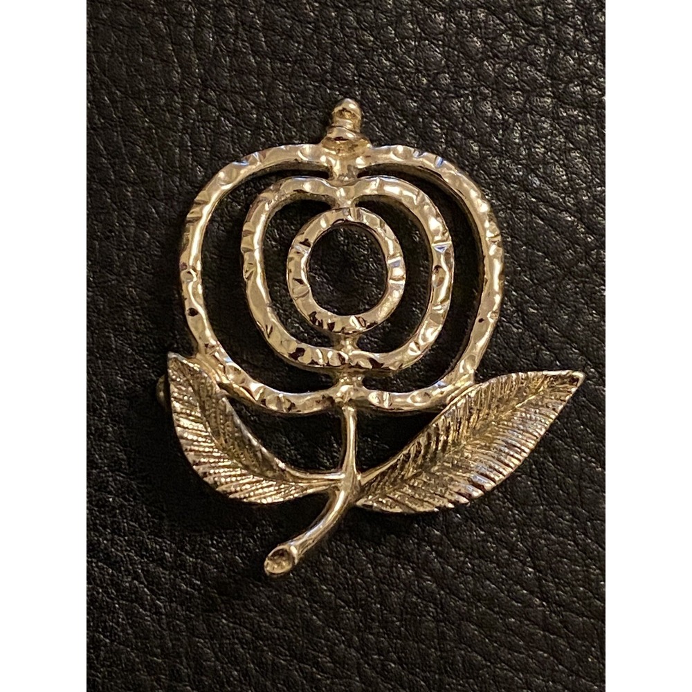 VNTG 1972 Sarah Coventry Signed Concentric Apple Brooch/Pin Gold Tone Textured